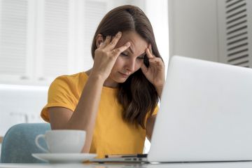 Leer noticia sobre:   16 October 2025  
 Stress and eye health: Why do eyes twitch? 