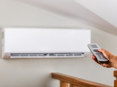 Protege tu superficie ocular del ambiente seco