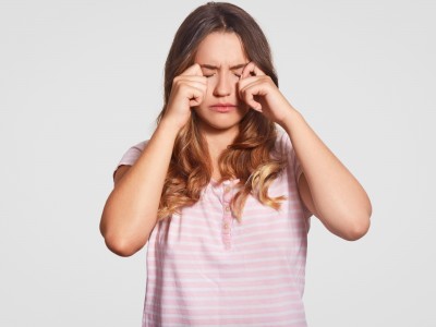 Qu&eacute; evitar si tienes ojos sensibles en esta temporada